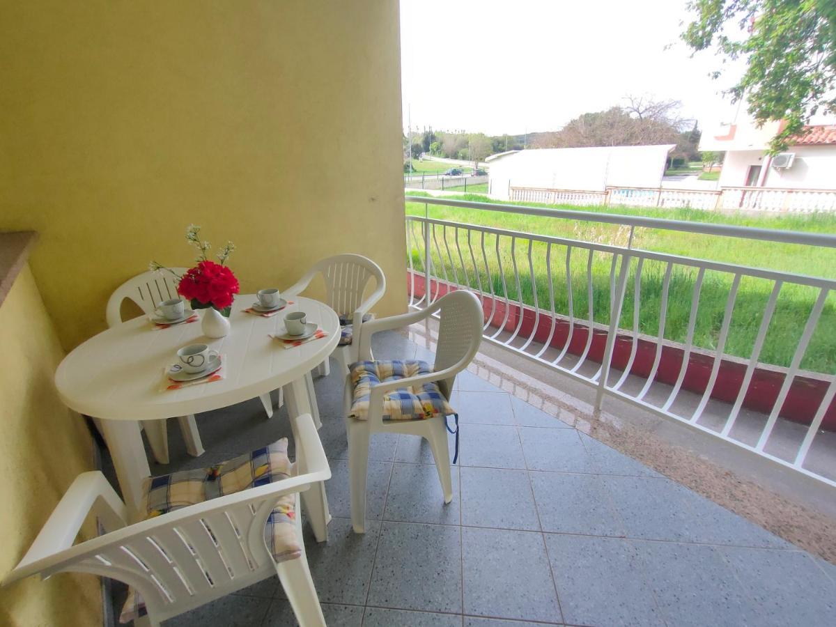 Apartman Bela Apartment Pula Ngoại thất bức ảnh
